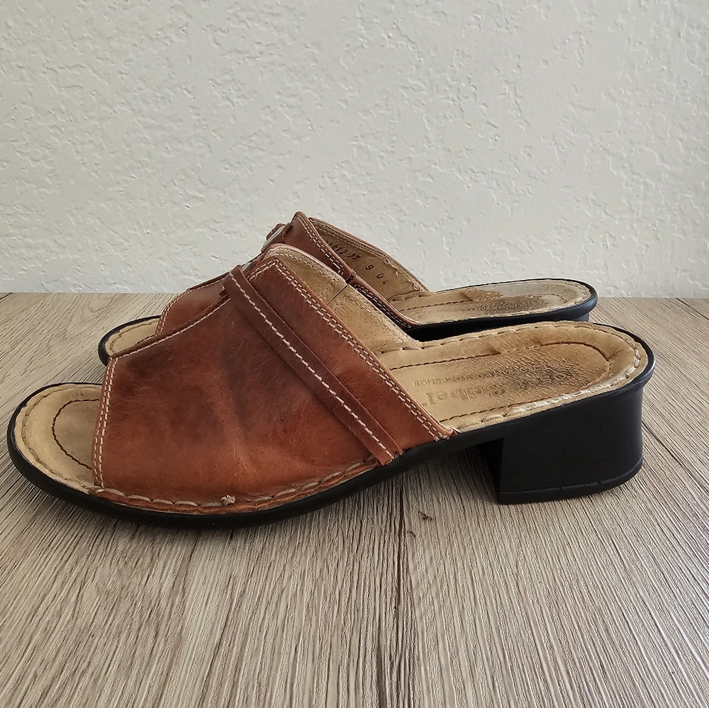 Josef‎ Seibel brown leather open toe small heel shoes, size 6.5 ( EU 37)